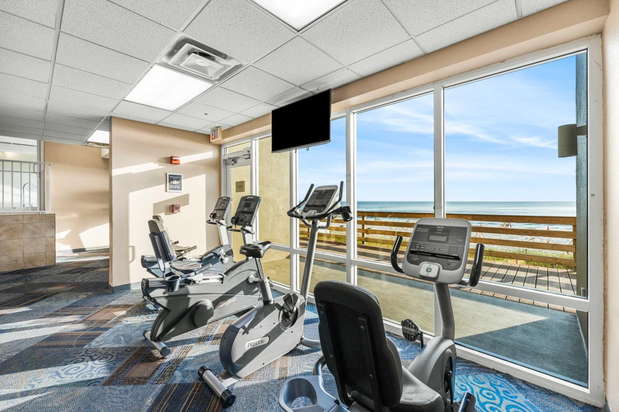 Beautiful Front Condo! - Tidewater 1804 Apartamento